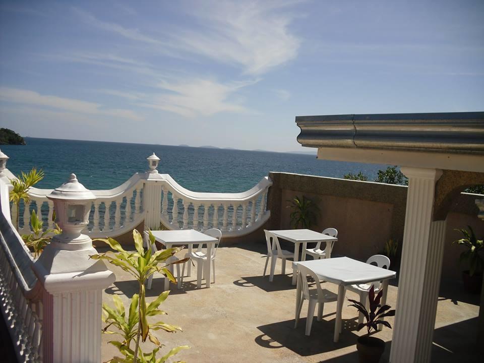 Blue Crystal Beach Resort Puerto Galera Exterior foto